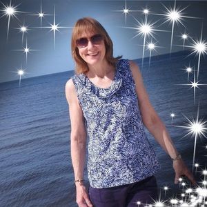 Meet your Posher, Deborah